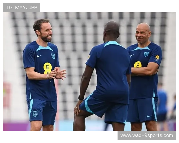 英格兰逆境中求生，展现钢铁意志，英格兰表现